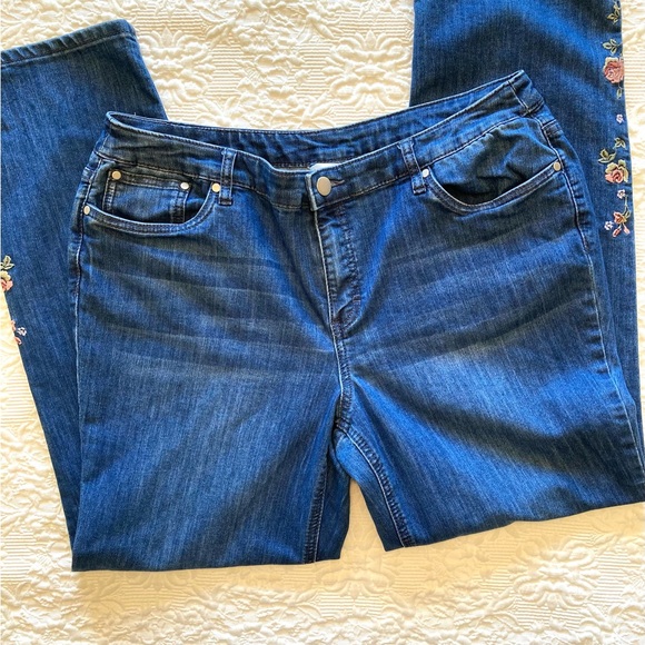 Christopher & Banks Jeans - Picture 2 of 13